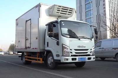 江西五十鈴翼放冷藏車 解鎖冷鏈運輸與高空作業(yè)的雙重創(chuàng)富密碼